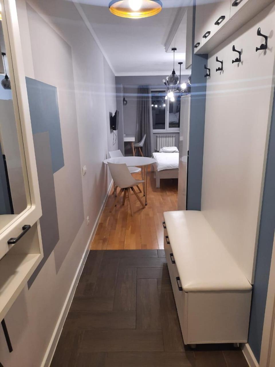 Loftik Apartments Shevchenko Street Almati Kültér fotó